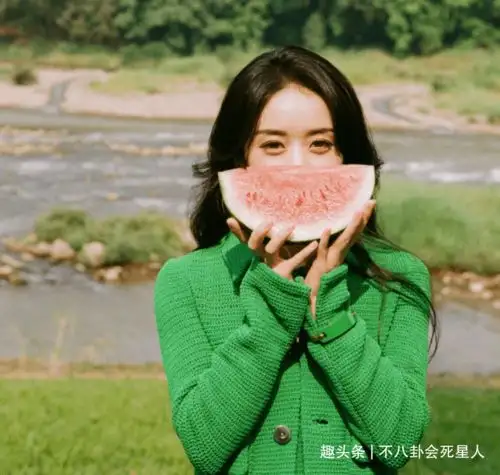 赵丽颖遇上贵人半隐退的李冰冰,给了赵丽颖梦寐以求的两类资源