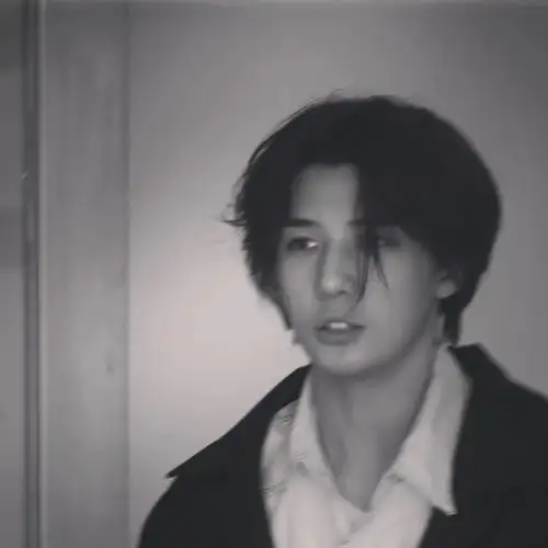 王安宇壁纸丨独特的少年气质.太绝了