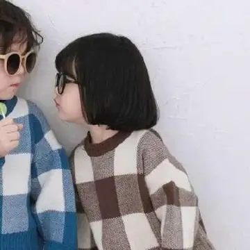 超可爱萌娃情侣头像一左一右我希望你热爱生活顺便热爱我