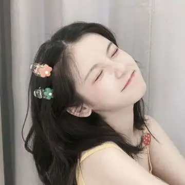 治愈系女生笑容微信头像最新款