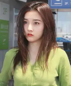 绿色系夏日穿搭,小个子美妞要尝试起来啊