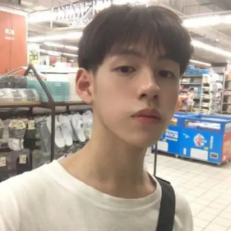 帅哥微信头像图片,只能独自品味他们的帅