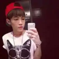 青春荒唐我不负你潮流韩系个性男生头像