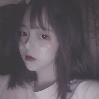 冷漠头像真人女生狠心冷漠绝情的图片