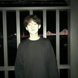 超酷的黑白情侣头像全网最火情头一左一右