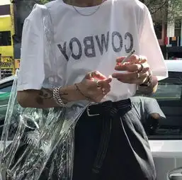 趋势丨今年最火的材质,身上在穿着吗