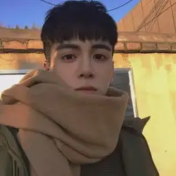 暴力颖男生头像韩系男头