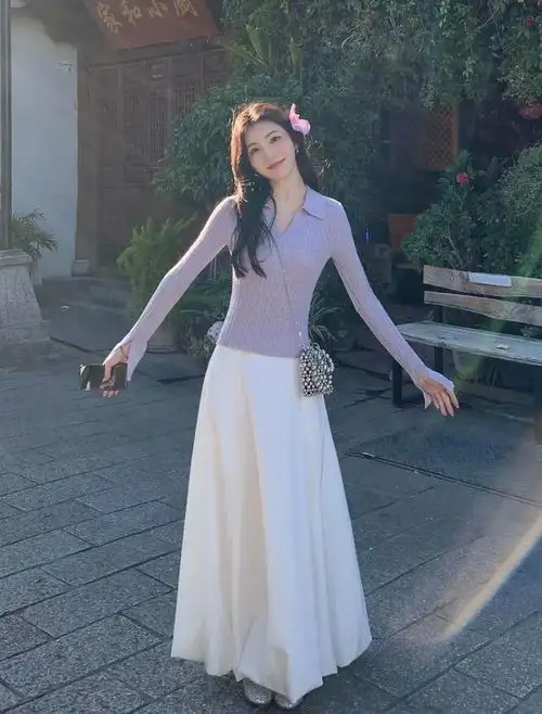 跟着李兰迪学治愈系穿搭,简约气质,通勤女生必备