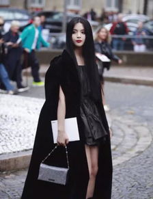 杨超越真任性里面公主,外面女神,终于见识最高级的少女感