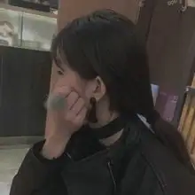 唯美高清个性非主流女生头像用淡雅与简约供养这朵灵魂的香气