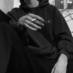哇,是一群男人的制服诱惑,把控不住了