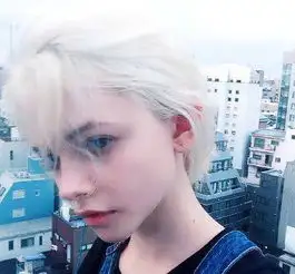 遇到你之前我也很骄傲女生头像韩系女头堆糖,美好生活研究所