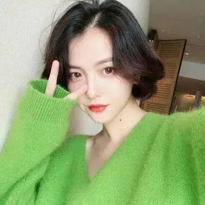敲好看绿色系女生头像