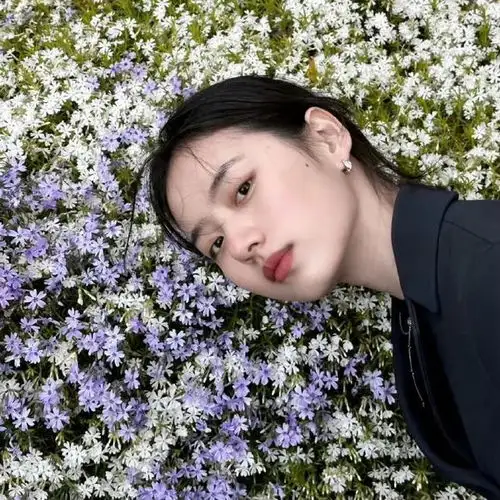 夏日高颜值女生图片,你觉得好看吗