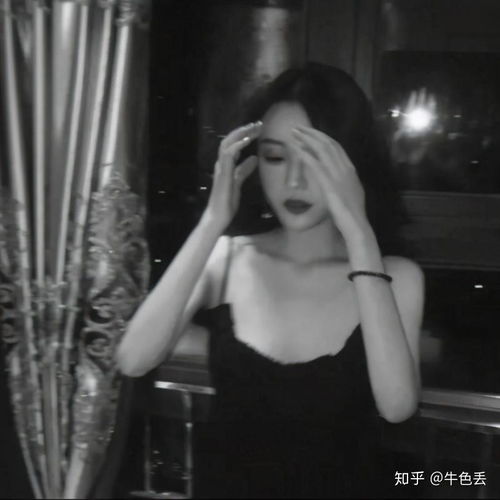 女人分手后还爱你的表现有哪些告诉你女人分手还爱你的表现