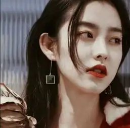 单纯且有些傻的女生,身上特有的3点特征,渣女根本学不来