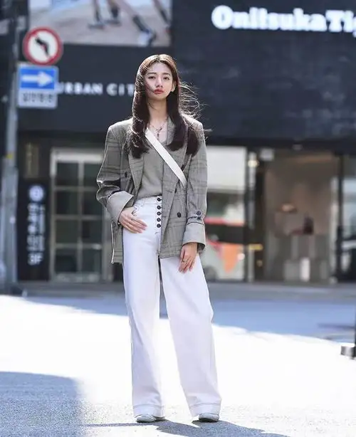 羡慕韩剧女主角的美丽冬季试试韩系穿搭,大气自然的搭配超显气质