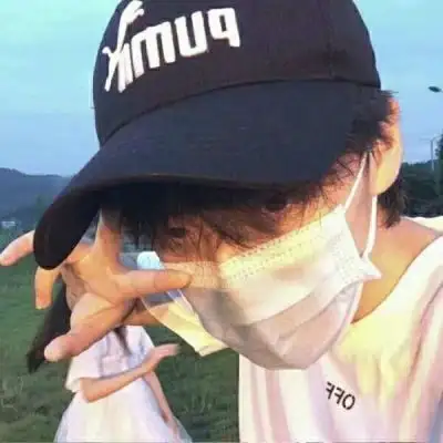 顾念易男生头像你喜欢帽子嘛