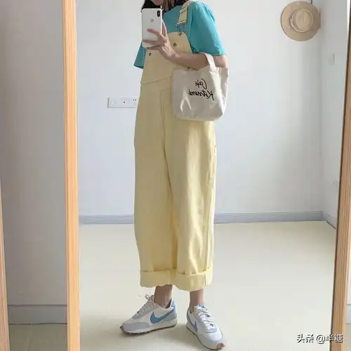 清爽又治愈奶油冰激凌色的小裙子也太戳人了